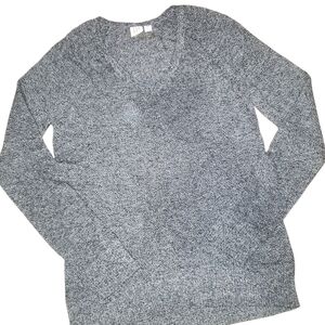 GAP Gray V-Neck Sweater Knit Textured